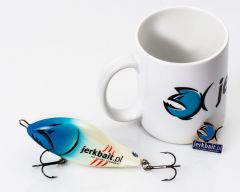 Kubek, slider oraz znaczek jerkbait.pl